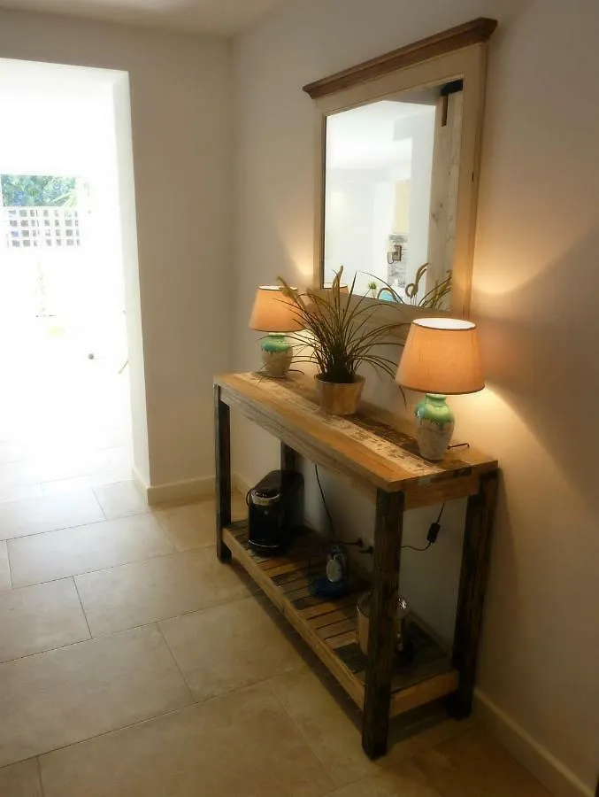 Villa Breeze Boutique Guest Rooms, Marbella
