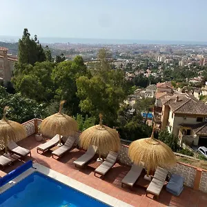 Couette-café Botanica, Málaga