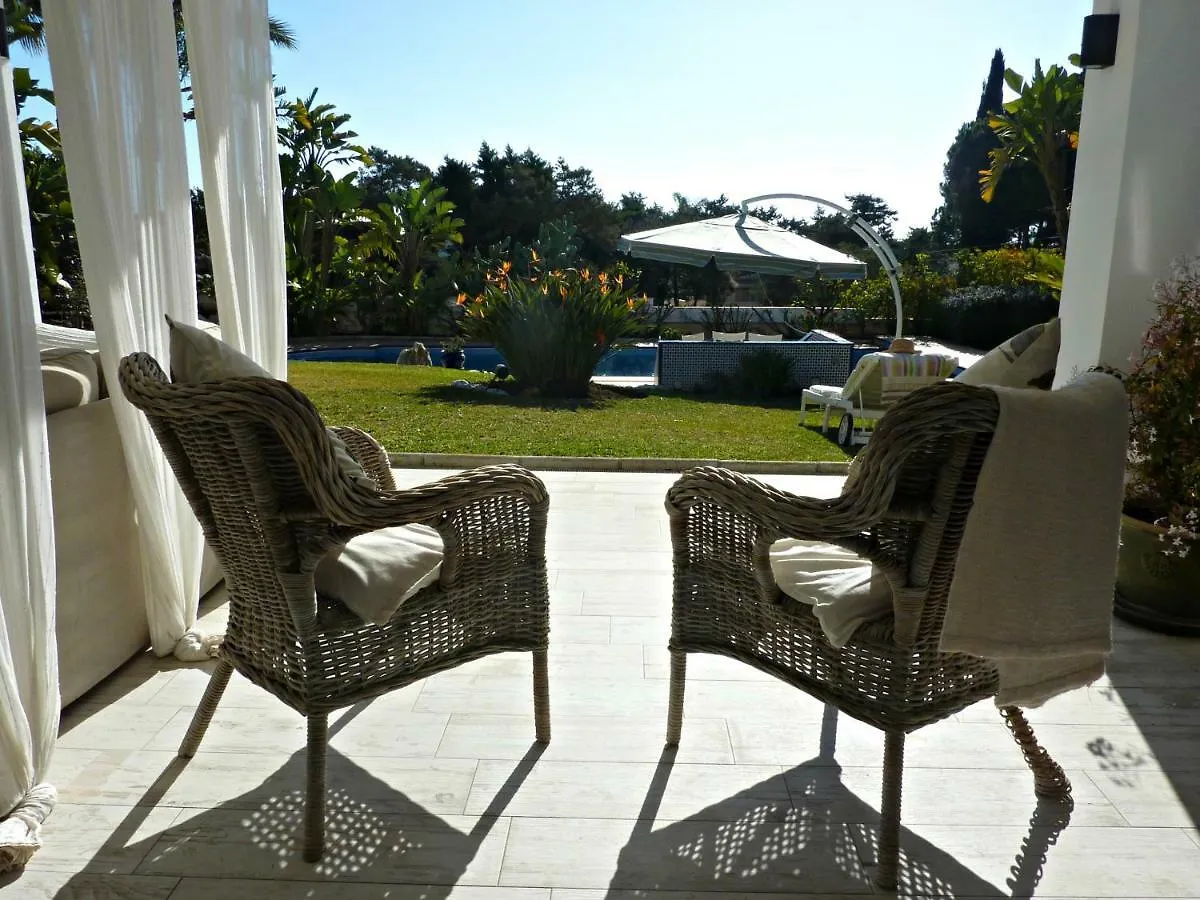 Villa Breeze Boutique Guest Rooms, Marbella Sitio de Calahonda España