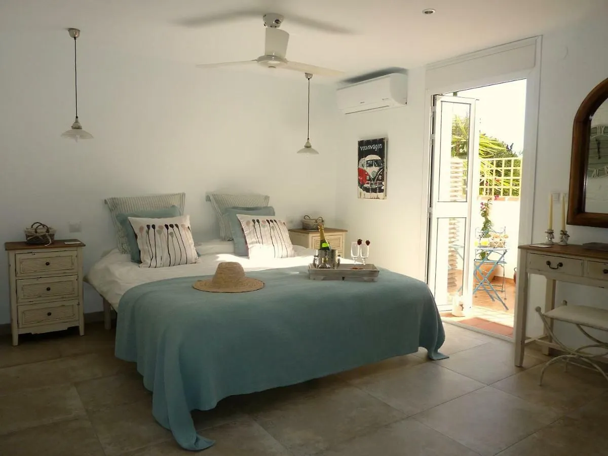 Villa Breeze Boutique Guest Rooms, Marbella Sitio de Calahonda Bed and breakfast