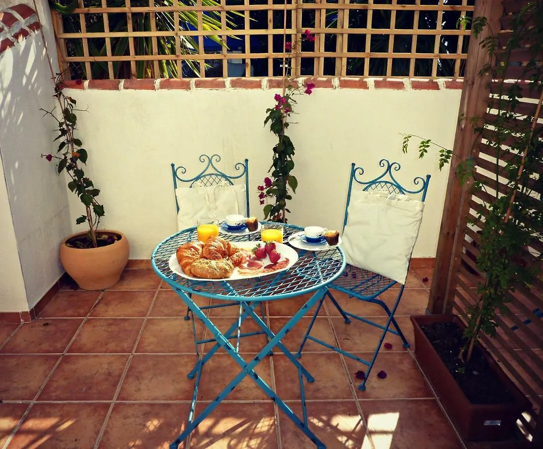 Villa Breeze Boutique Guest Rooms, Marbella Spagna