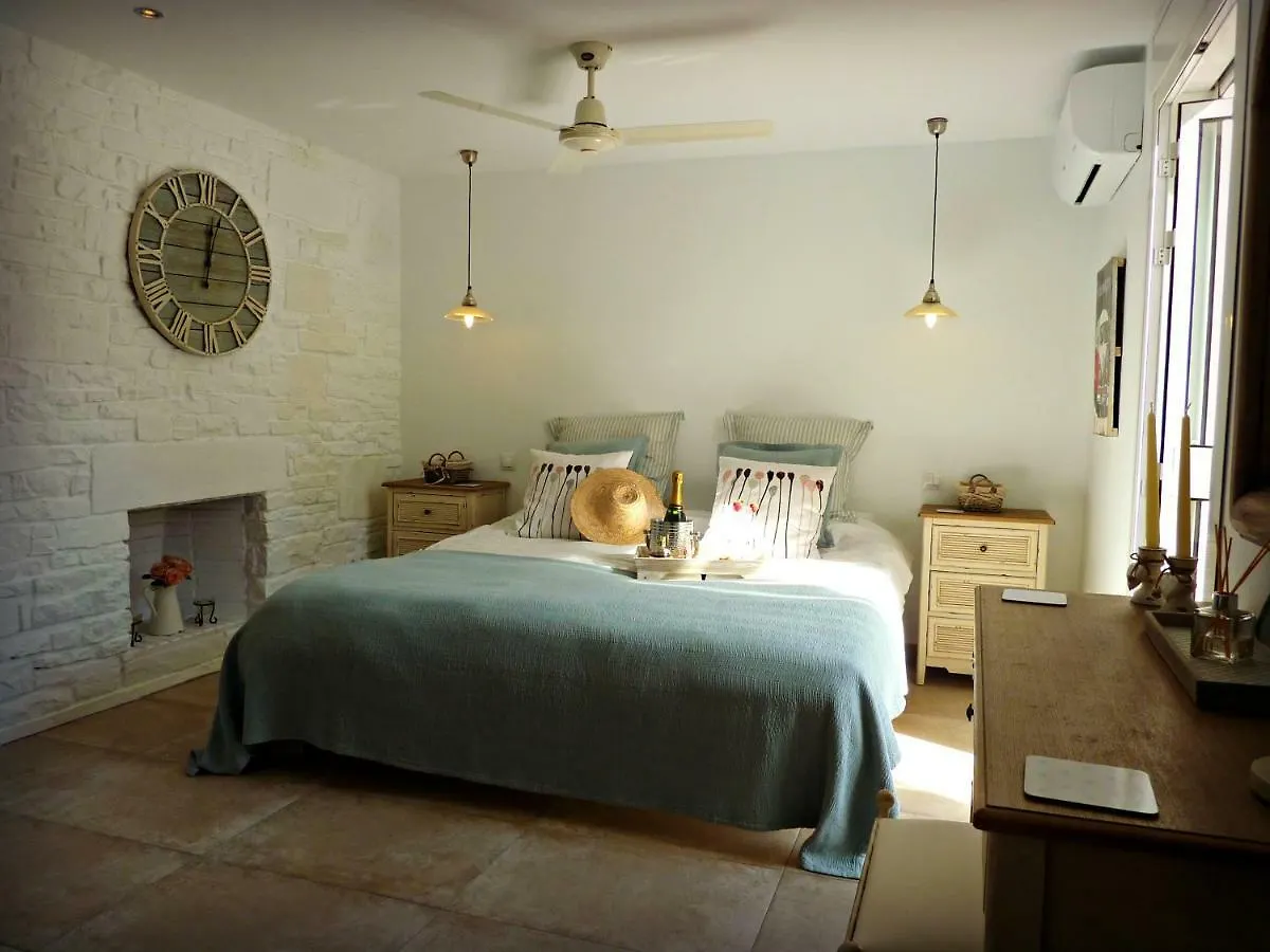 Villa Breeze Boutique Guest Rooms, Marbella Bed & Breakfast